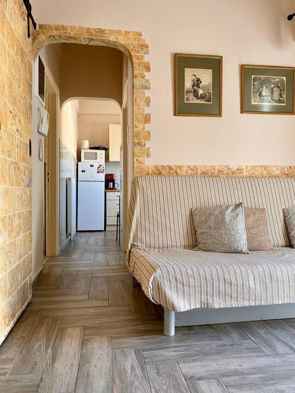 Charming Flat With An Amazing View Daire Atina Dış mekan fotoğraf